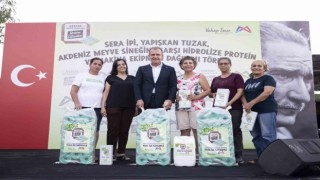 Mersin Büyükşehir Belediyesinden çiftçiye destek