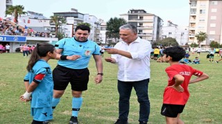 Muratpaşa Belediye Başkanı Ümit Uysal: ‘Muhteşem zafer bize ilham kaynağı