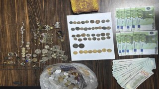 Toprak altı paralar yakalandı