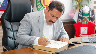 VALİ MASATLI’DAN BAŞKAN ÇELİK’E TEBRİK ZİYARETİ