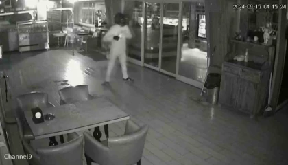 Adanada 10 milyon dolar haraç vermeyince petrol istasyonu ve kafesi böyle kundaklandı