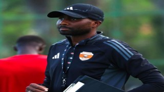 Adanaspor Teknik Direktörü Sol Bamba hayatını kaybetti