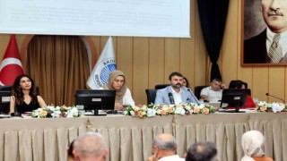 Akdeniz Belediye Meclisi 2 taşınmazın satışı için Başkan Sarıyıldıza yetki verdi