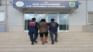 Antalyada 10 yıl 11 ay hapis cezasıyla aranan şahıs yakalandı