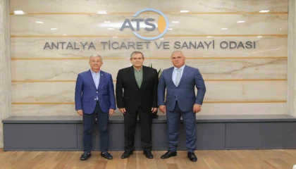 Başkan Erdem Antalyada temaslarda bulundu