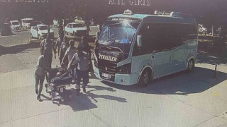 Baygınlık geçiren yolcu, minibüs şoförü tarafından hastaneye yetiştirildi
