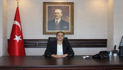 Burdurun yeni valisi Tülay Baydar Bilgihan şehre atanan ilk kadın vali oldu