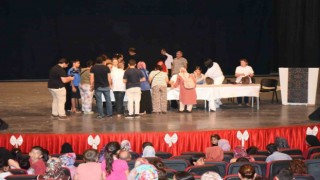 Ceyhan Belediyesinden bin öğrenciye eğitim ve kırtasiye desteği