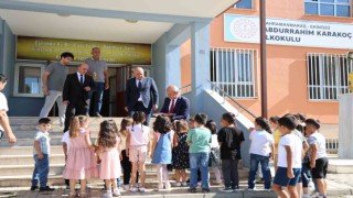 Depremin merkez üssü Kahramanmaraşta minikler okulla tanıştı