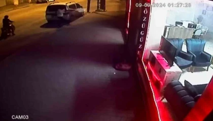 Diş tedavisinin uzamasına kızan vatandaş kliniği taradı