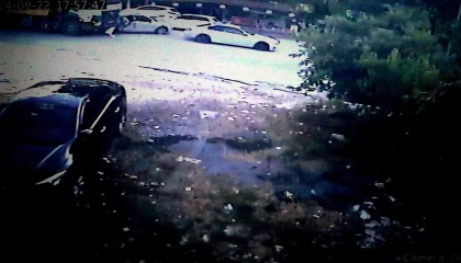 Freni patlayan hafriyat kamyonunun araçları biçtiği anlar kamerada