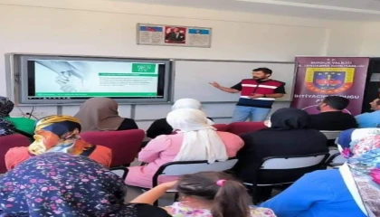 Gölhisarda jandarmadan öğrenci ve velilere eğitim