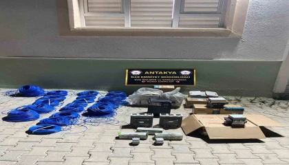 Kamu kurumundan 2 buçuk milyon TLlik hırsızlık yapan şahıslar yakalandı