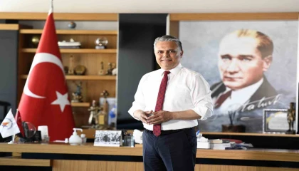 Muratpaşa Belediye Başkanı Ümit Uysal: 32 yıllık siyasi tecrübemi ve birikimimi en üst düzeyde partimin hizmetine sunacağım