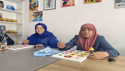 Osmaniyede yaşlılar kurs ve etkinliklerle sosyalleşiyor