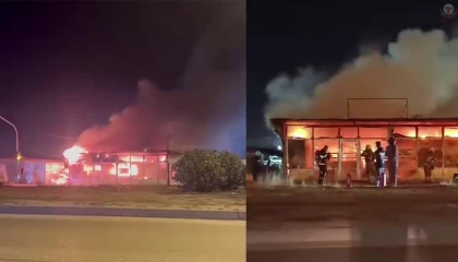 Prefabrik iş yeri alevlere teslim oldu