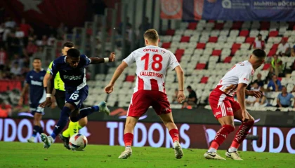 Trendyol Süper Lig: Antalyaspor: 0 - Fenerbahçe: 2 (Maç sonucu)