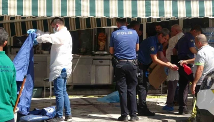 Yarı çıplak halde 6. kattan düştü, olay yerinde öldü