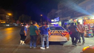 Yola fırlayan kız çocuğuna otomobil çarptı: 1 yaralı