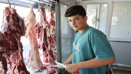 Hatay'da 14 Yaşındaki Kasap Usta