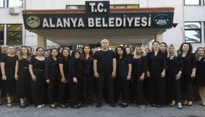 Alanya Belediyesinden kadına şiddete siyah tepki