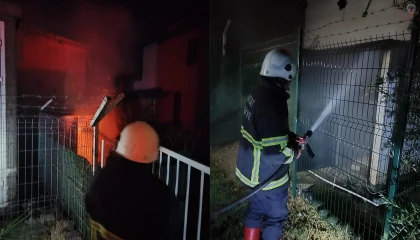 Arsuz’da elektrik trafosu alevlere teslim oldu