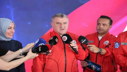 Bakan Bak: Yapay zeka günümüzün büyüyen bir gerçeği