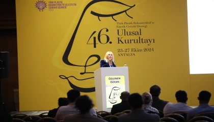 Dünyadaki ilk rahim naklinin sürecini anlattı: “Yüreğimiz ağzımızda yaklaşık on hafta hastayı takip ettik”