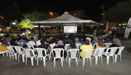 Engelsiz Yaşam Parkında sinema keyfi