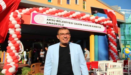 Hayırsever iş insanı Kırbıyıkın ismi caddeye verildi