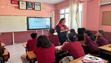 Jandarmadan öğrencilere siber farkındalık eğitimi