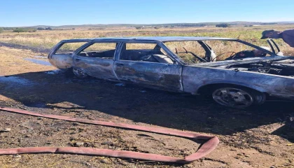 Kahramanmaraşta otomobil yangını