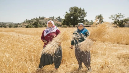 Mersin Büyükşehir Belediyesi, binlerce kadını tarımla buluşturdu