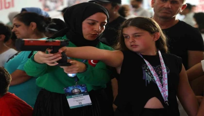 Milli Lazer Silahı Adanada görücüye çıktı