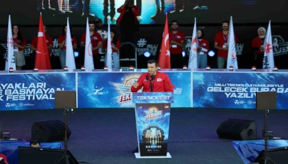 Selçuk Bayraktar: Eski dünya ölüyor