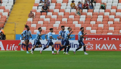 Trendyol Süper Lig: Adana Demirspor:1 - Samsunspor:0 (Maç devam ediyor)