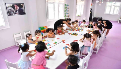 Yenice Yaşar Bayboğan Hizmet Binası her yaş grubuna kucak açıyor