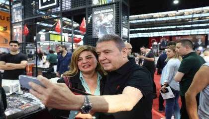 14. Antalya Kitap Fuarına ziyaretçi akını