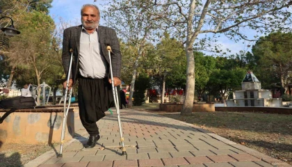 40 yıldır protez bacak hayaline kavuşmayı bekliyor