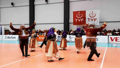 Alanya Belediyesi Zeybek Kursları başladı