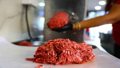 Antalyada ‘Halk Et 5 yılda 801 bin vatandaşa et satışı yaptı