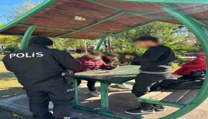 Antalyada polis huzur uygulaması ve denetimler gerçekleştirdi