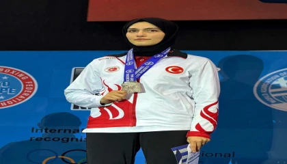 Antalyasporlu Sena, Avrupa ikincisi