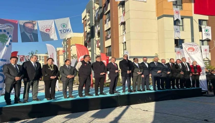 Ceyhanda 668 depremzede yeni konutlarına kavuştu