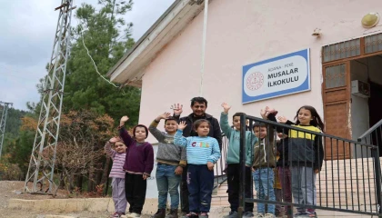 Dağ köylerindeki eli öpülesi öğretmenler