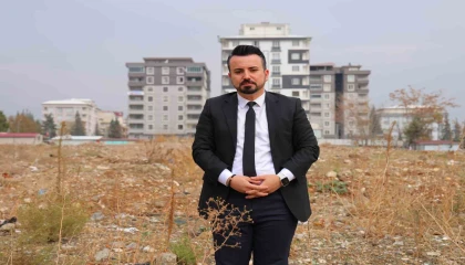 Depremde 92 öğrencisini kaybeden öğretmenin acısı