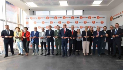 Depremin yaralarının sarıldığı Hatayda Otokoç 2. Elin bayisi açıldı