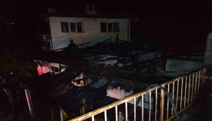 Ispartada müstakil evde yangın: 1 yaralı