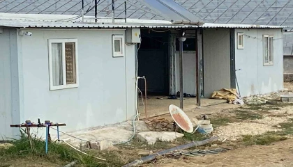 Karısını tüfekle öldürüp, tabancayla intihar etti