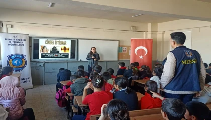 Mersin emniyeti çocukları okullarda suç ve suçluya karşı bilgilendirdi